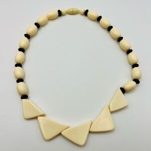 Vintage 1987 Avon Color Waves Cream Geometric Necklace w/ Box
